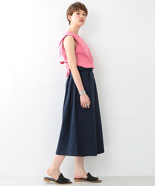 Ray BEAMS（レイビームス）の「RBS / リボン バック ノースリーブ（Tシャツ/カットソー・レディース・オフホワイト/ブラック/レッド系その他・ONE SIZE）」の21枚目の写真