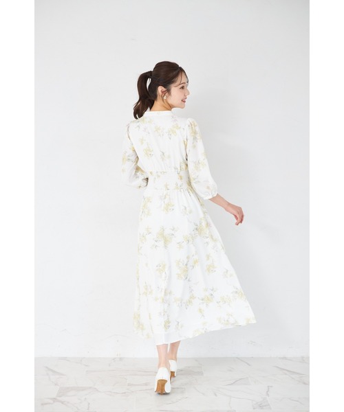 tocco closet(トッコ クローゼット)の「ウエストシャーリングスキッパーフラワープリントワンピース(ワンピース・レディース・ピンク/ライトイエロー・M)」の5枚目の写真