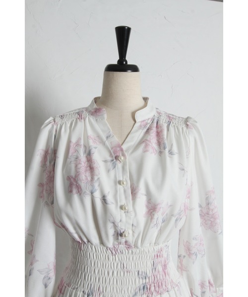 tocco closet(トッコ クローゼット)の「ウエストシャーリングスキッパーフラワープリントワンピース(ワンピース・レディース・ピンク/ライトイエロー・M)」の21枚目の写真