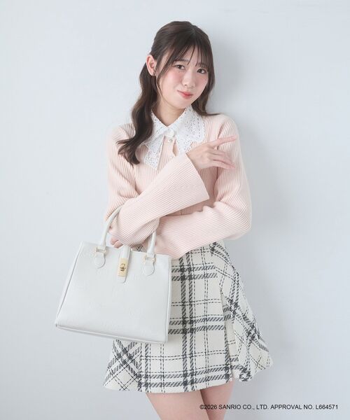 MAJESTIC LEGON（マジェスティックレゴン）の「ハローキティ クラシカルバッグ（ショルダーバッグ・レディース・アイボリー/ブラック・FREE）」の5枚目の写真