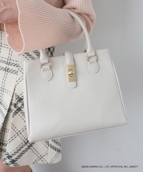 MAJESTIC LEGON（マジェスティックレゴン）の「ハローキティ クラシカルバッグ（ショルダーバッグ・レディース・アイボリー/ブラック・FREE）」の8枚目の写真