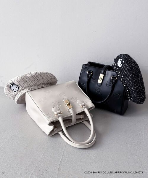 MAJESTIC LEGON（マジェスティックレゴン）の「ハローキティ クラシカルバッグ（ショルダーバッグ・レディース・アイボリー/ブラック・FREE）」の21枚目の写真