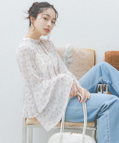 a/mie（アミー）の「＜ウォッシャブル＞＜ａ＞ジョーゼットボリュームブラウス / 1216119201（シャツ/ブラウス・レディース・ベージュ/ブラック・FREE）」の21枚目の写真