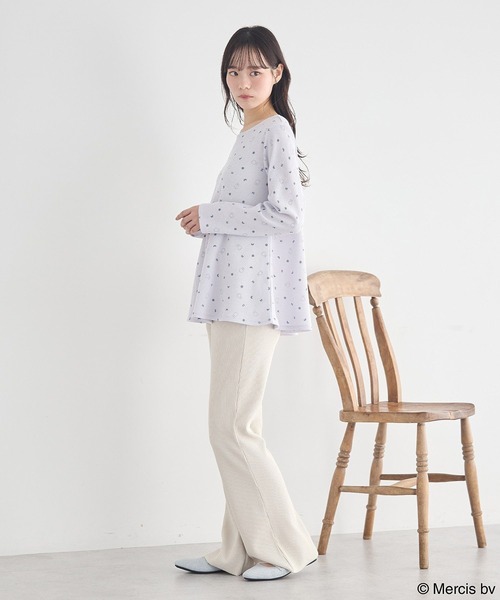 earth music&ecology(アースミュージックアンドエコロジー)の「miffy /earth おやすみアートT(Tシャツ/カットソー・レディース・ベージュ/ブルー・FREE)」の13枚目の写真