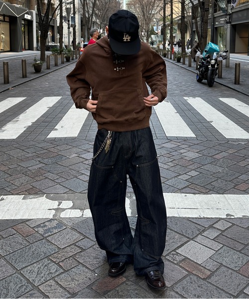 kutir（クティール）の「FIREMAN HENLEY NECK PULLOVER HOODIE／ファイヤーマンヘンリーネックプルオーバーパーカー（パーカー・メンズ・ブラウン/ブラック/ネイビー・LARGE/MEDIUM）」の15枚目の写真