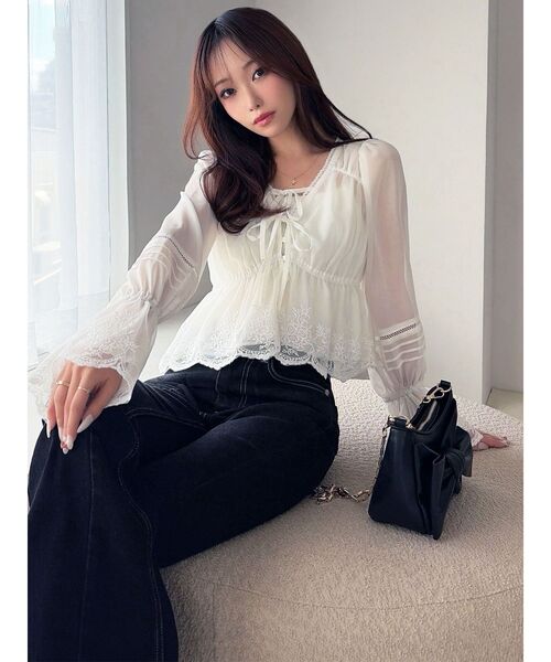 RESEXXY（リゼクシー）の「エンブロイダリーレースブラウス（シャツ/ブラウス・レディース・ブラック/ホワイト/ピンク・FREE）」の5枚目の写真