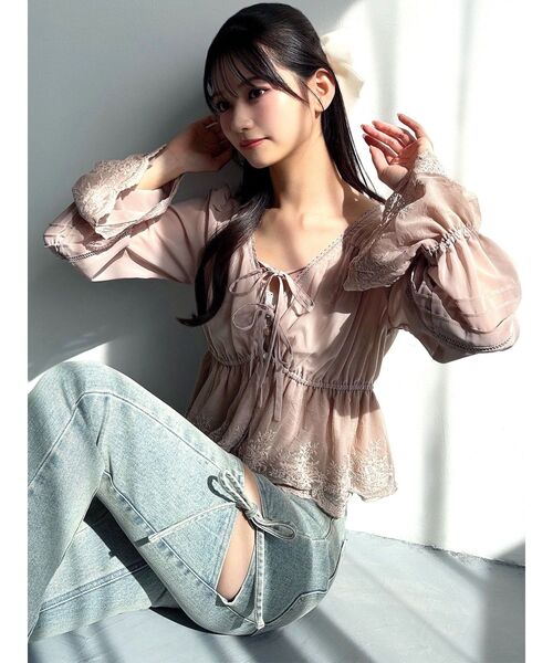 RESEXXY（リゼクシー）の「エンブロイダリーレースブラウス（シャツ/ブラウス・レディース・ブラック/ホワイト/ピンク・FREE）」の9枚目の写真