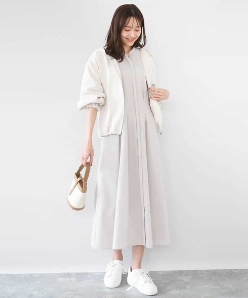 MK MICHEL KLEIN（エムケーミッシェルクラン）の「サッカーストライプ ウエストタックワンピース/洗える（ワンピース・レディース・ネイビー/ベージュ・38）」の9枚目の写真