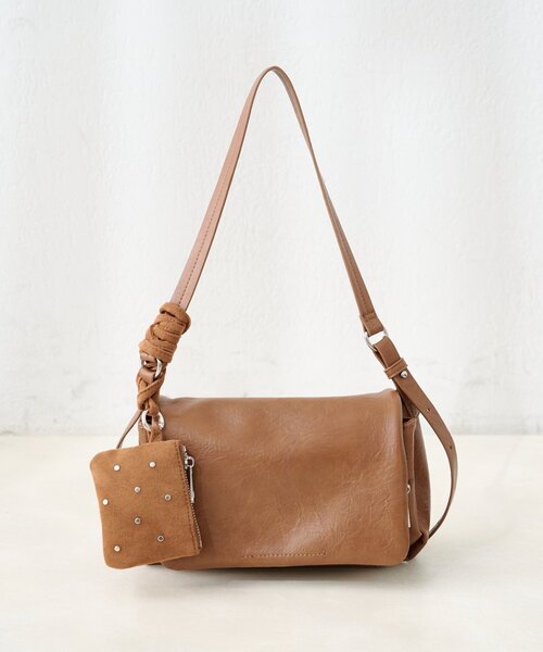 Kastane(カスタネ)の「スタッズポーチ&ワンショルバッグ(ショルダーバッグ・レディース・ブラウン/ブラック/ミント・FREE)」の1枚目の写真