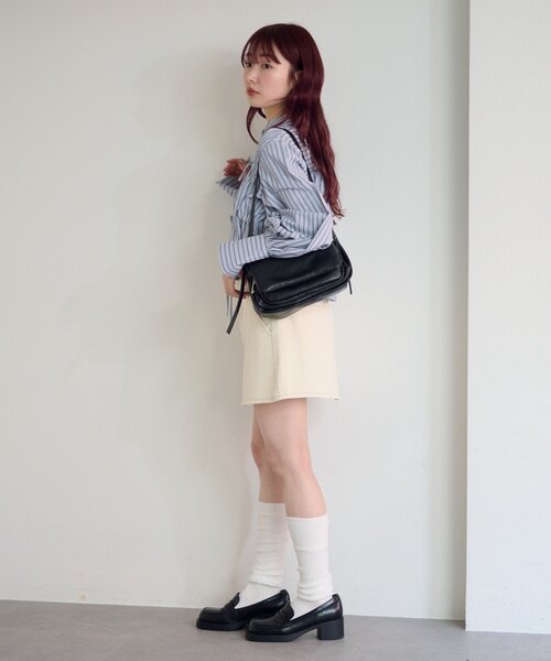 Kastane(カスタネ)の「スタッズポーチ&ワンショルバッグ(ショルダーバッグ・レディース・ブラウン/ブラック/ミント・FREE)」の8枚目の写真