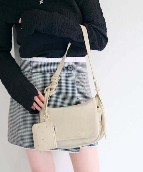 Kastane(カスタネ)の「スタッズポーチ&ワンショルバッグ(ショルダーバッグ・レディース・ブラウン/ブラック/ミント・FREE)」の11枚目の写真