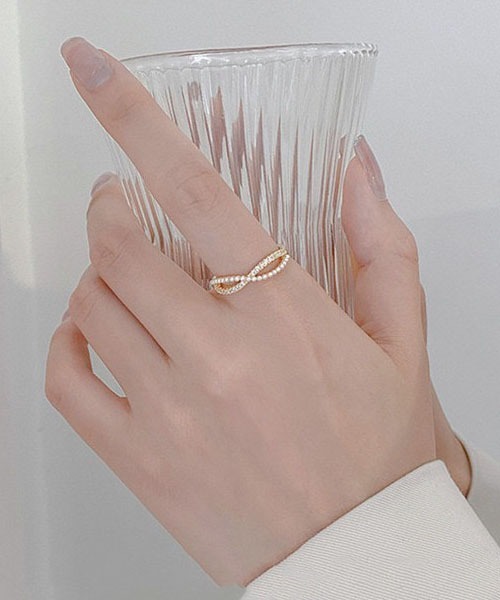 ALWAYS GOOD TIME（オルウェイズグッドタイム）の「ツイストパール＆ジルコンデザインオープンリング（リング・レディース・ゴールド/シルバー/ピンクゴールド・FREE）」の7枚目の写真