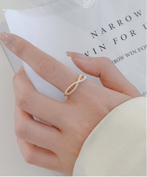 ALWAYS GOOD TIME（オルウェイズグッドタイム）の「ツイストパール＆ジルコンデザインオープンリング（リング・レディース・ゴールド/シルバー/ピンクゴールド・FREE）」の10枚目の写真