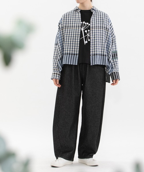 nop de nod(ノップドゥノッド)の「<サイズ展開あり>Pommeカーブデニムパンツ(デニムパンツ・レディース・ブラック/ブルー系その他/インディゴブルー/ピンク・3/2)」の13枚目の写真