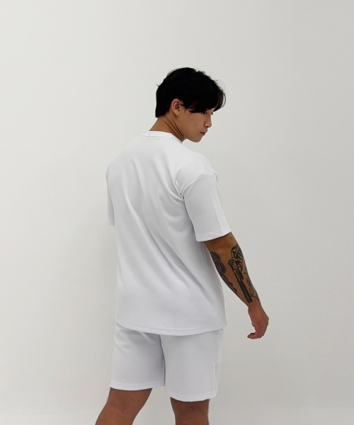 BARBELLWORKS(バーベルワークス)の「2026ロゴオーバーサイズ(Tシャツ/カットソー・メンズ・ホワイト/ブラック・LARGE/X-LARGE)」の9枚目の写真