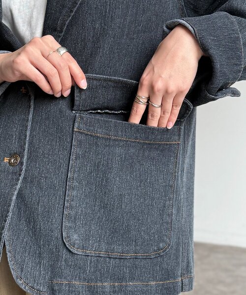 CPCM（シーピーシーエム）の「缶バッジ付きデニムテーラードジャケット（テーラードジャケット・レディース・ブルー/ネイビー/ブラック・FREE）」の5枚目の写真