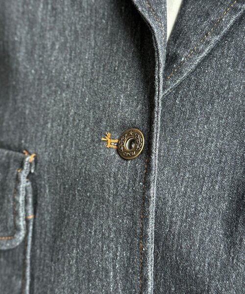 CPCM（シーピーシーエム）の「缶バッジ付きデニムテーラードジャケット（テーラードジャケット・レディース・ブルー/ネイビー/ブラック・FREE）」の7枚目の写真