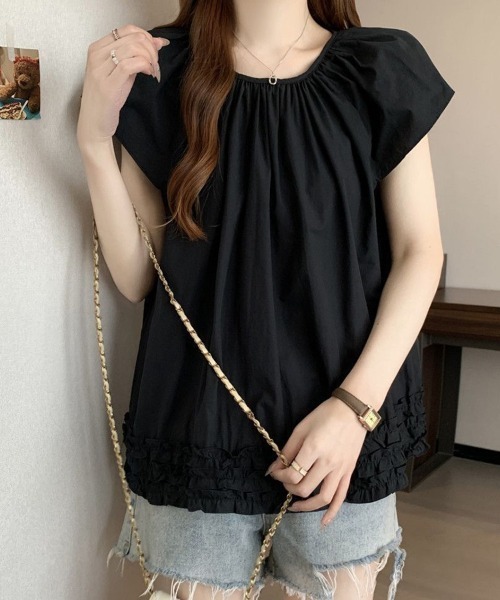 SallyLunn(サリーラン)の「ギャザーネックフレンチスリーブブラウス(シャツ/ブラウス・レディース・ホワイト/ブラック・LARGE/MEDIUM)」の5枚目の写真