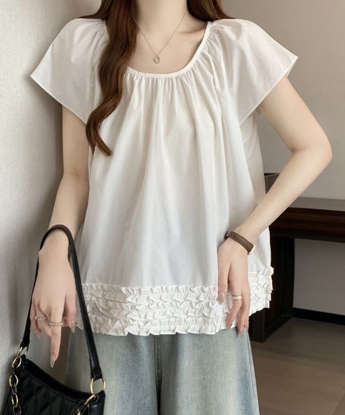 SallyLunn(サリーラン)の「ギャザーネックフレンチスリーブブラウス(シャツ/ブラウス・レディース・ホワイト/ブラック・LARGE/MEDIUM)」の10枚目の写真