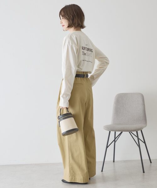 AMERICAN HOLIC(アメリカンホリック)の「NURTURING 刺繍ロゴロンT(Tシャツ/カットソー・レディース・アイボリー/チャコールグレー/オフホワイト・M/L)」の22枚目の写真