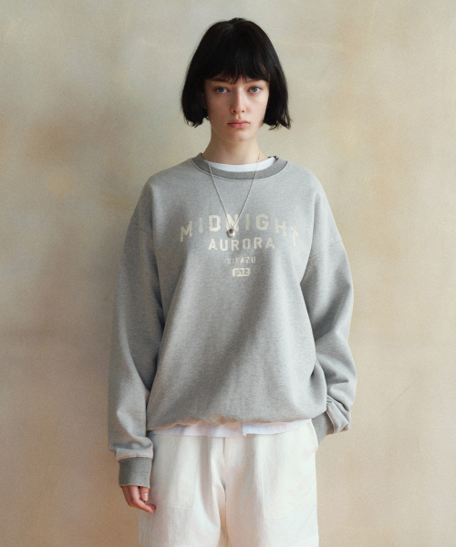 SIYAZU（シヤジュ）の「SITP5252 MIDNIGHT AURORA スウェット_Melange gray（スウェット・レディース・ミックスグレー・ONE）」の2枚目の写真