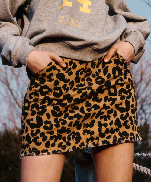 ERER(エルエル)の「Leopard Mini Skirt Brown(スカート・レディース・ブラウン・1/2)」の1枚目の写真