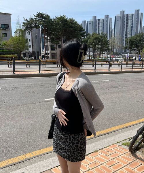 ERER(エルエル)の「Leopard Mini Skirt Brown(スカート・レディース・ブラウン・1/2)」の7枚目の写真