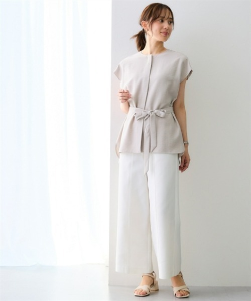 7days Life Styling(セブンデイズライフスタイリング)の「【接触冷感/UVカット】麻調合繊共布リボン付きフレンチスリーブブラウス(シャツ/ブラウス・レディース・ネイビー/ブラウン/ライトベージュ・S/3L/LL/L/M/5L/4L/6L)」の9枚目の写真