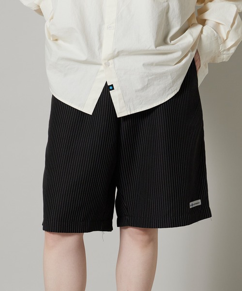 OK YESTERDAY(オッケーイエスタデイ)の「OK YESTERDAY / オーケー イエスタデイ ワイドイージーショーツ / WIDE EASY SHORTS 2026年 夏 夏服(その他パンツ・レディース・ネイビー/ブラック/カーキ/ブラック系その他/ブルー・M/L)」の2枚目の写真