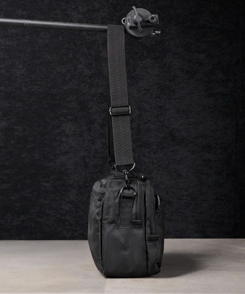 CALIFORNIA OUTFITTERS(カリフォルニア アウトフィッターズ)の「3C15 ビジネスショルダーバッグ キャリーオン対応モデル(ビジネスバッグ・メンズ・ブラック・ONESIZE)」の13枚目の写真