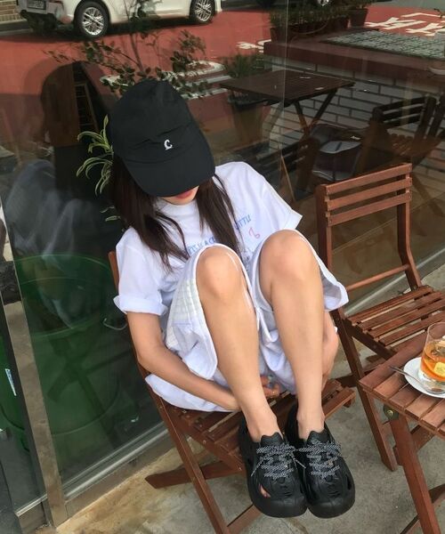 COVERNAT(カバーナット)の「ウィメンズオーバーサイズキャットグラフィックTシャツホワイト(Tシャツ/カットソー・レディース・その他・WS/WM)」の14枚目の写真