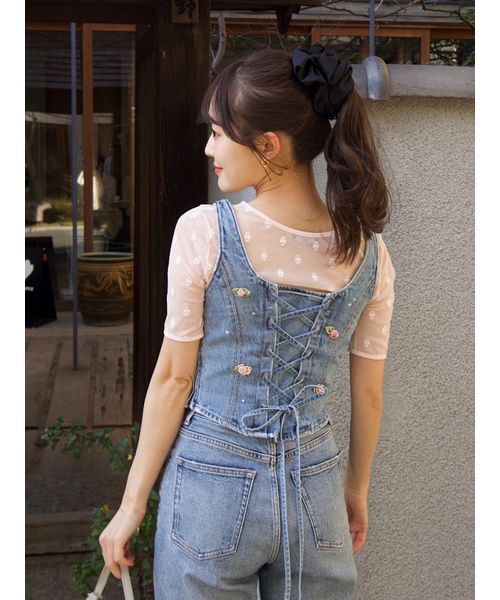 LILY BROWN（リリーブラウン）の「【USAGIONLINE・ZOZOTOWN限定】[L.B CANDY STOCK]バリエーションビジューデニムビスチェ（その他トップス・レディース・ブルー/ライトブルー・F）」の11枚目の写真