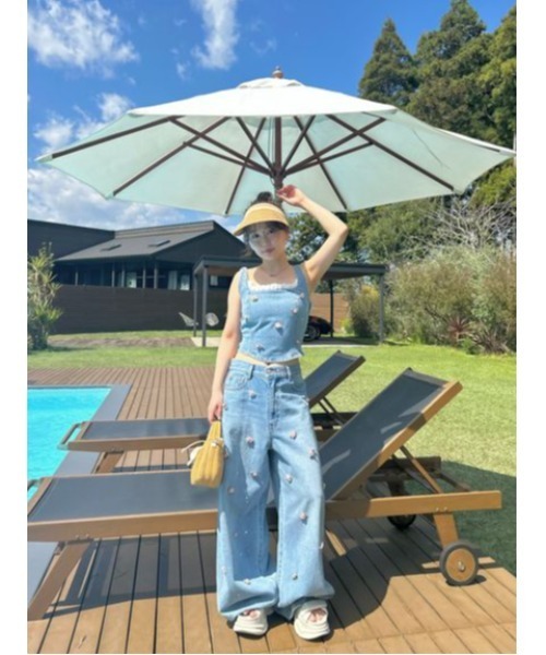 LILY BROWN（リリーブラウン）の「【USAGIONLINE・ZOZOTOWN限定】[L.B CANDY STOCK]バリエーションビジューデニムビスチェ（その他トップス・レディース・ブルー/ライトブルー・F）」の22枚目の写真