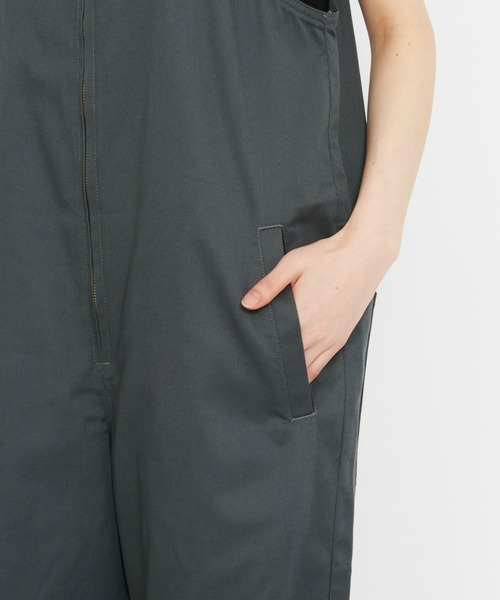 Dickies（ディッキーズ）の「Dickies/ディッキーズ　レディース TCツイル オーバーオール/サロペット/オールインワン（サロペット/オーバーオール・レディース・ベージュ/ブラック/オリーブ・MEDIUM/LARGE）」の12枚目の写真