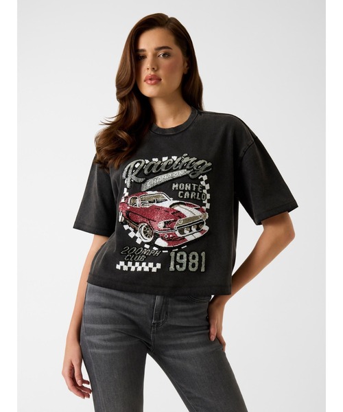 Guess(ゲス)の「RACE Car Tee Tシャツ(Tシャツ/カットソー・レディース・ブラック・X-SMALL/SMALL/MEDIUM/LARGE)」の3枚目の写真