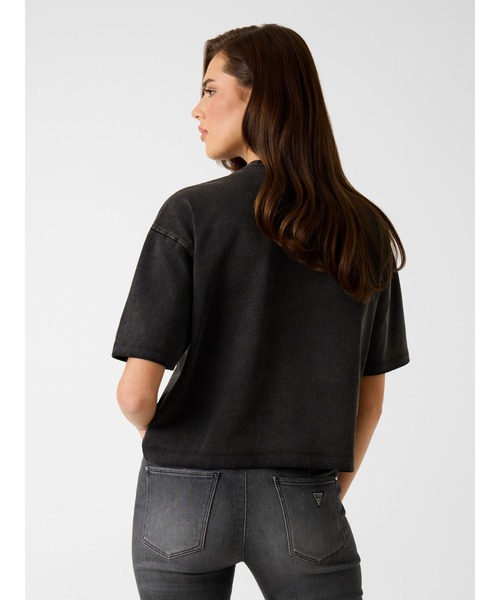 Guess(ゲス)の「RACE Car Tee Tシャツ(Tシャツ/カットソー・レディース・ブラック・X-SMALL/SMALL/MEDIUM/LARGE)」の4枚目の写真