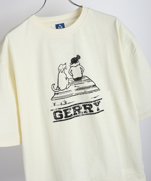 GERRY(ジェリー)の「GERRY バックプリント 半袖スウェットTシャツ ビッグシルエット カレッジロゴ 接触冷感 速乾(Tシャツ/カットソー・メンズ・アイボリー/ブラック/ブラウン・L/LL/M)」の1枚目の写真