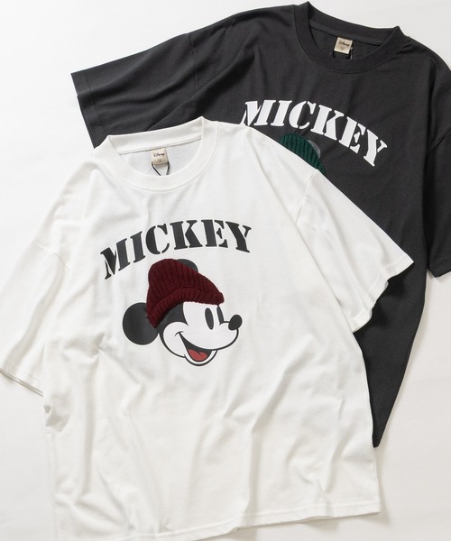 Disney(ディズニー)の「【15】〔Disney/ディズニー〕アソートアップリケ サガラ刺繍 クルーネックTシャツ ミッキーマウス/ベイマックス/101匹わんちゃん/ルシファー(Tシャツ/カットソー・メンズ・ホワイト系2/ベージュ系2/ホワイト系4/ブルー系2/ブラック系2/ホワイト系5/ホワイト系3/グレー系5/グレー系4/グレー系3/ホワイト系1/ベージュ系1/ブラック系1/ブルー系1・X-LARGE/LARGE/MEDIUM)」の2枚目の写真