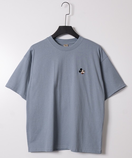 Disney(ディズニー)の「【15】〔Disney/ディズニー〕アソートアップリケ サガラ刺繍 クルーネックTシャツ ミッキーマウス/ベイマックス/101匹わんちゃん/ルシファー(Tシャツ/カットソー・メンズ・ホワイト系2/ベージュ系2/ホワイト系4/ブルー系2/ブラック系2/ホワイト系5/ホワイト系3/グレー系5/グレー系4/グレー系3/ホワイト系1/ベージュ系1/ブラック系1/ブルー系1・X-LARGE/LARGE/MEDIUM)」の16枚目の写真