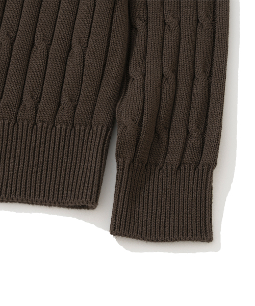 KNITTED(ニッティド)の「コットンケーブルラウンドニット ブラウン(ニット/セーター・レディース・その他・M/L/XL)」の5枚目の写真