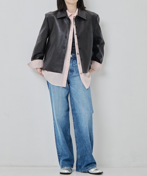 TODAYFUL（トゥデイフル）の「[TODAYFUL/トゥデイフル]Leather Shirts Jacket（ブルゾン・レディース・ダークブラウン/ブラック・38）」の2枚目の写真
