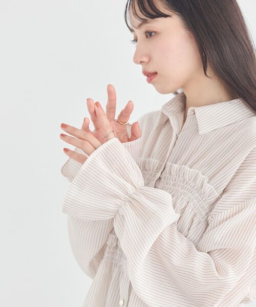earth music&ecology(アースミュージックアンドエコロジー)の「シャーリングストライプシャツ(シャツ/ブラウス・レディース・ブルー系その他7/ベージュ系その他2/ホワイト系その他5・FREE)」の17枚目の写真