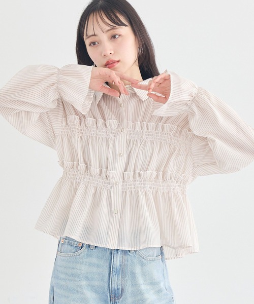 earth music&ecology(アースミュージックアンドエコロジー)の「シャーリングストライプシャツ(シャツ/ブラウス・レディース・ブルー系その他7/ベージュ系その他2/ホワイト系その他5・FREE)」の3枚目の写真