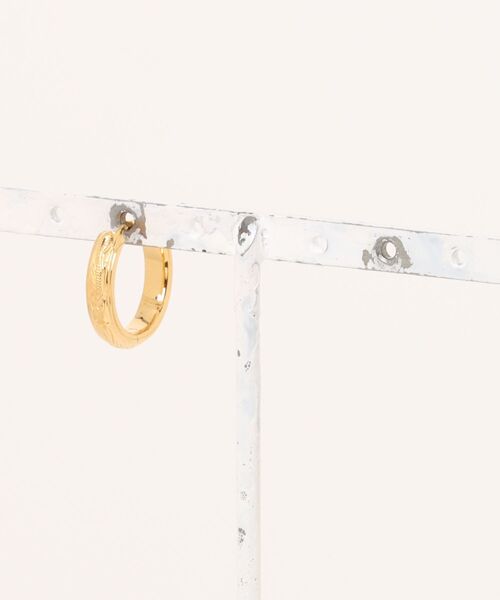 IRIEBEACH(アイリービーチ)の「Dome hoop pierce/【ハワイアンジュエリー】【サージカルステンレス】【金属アレルギー対応】【IRIEBEACH / アイリービーチ】つけっぱなしOK(ピアス(片耳用)・レディース・シルバー/ゴールド/ピンク・FREE)」の13枚目の写真