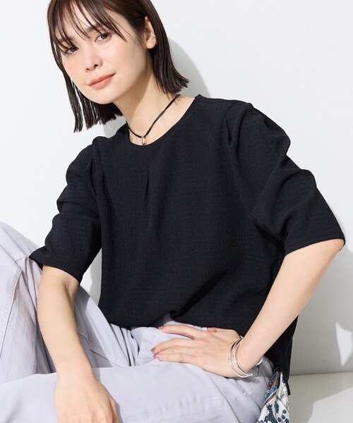 INDIVI（インディヴィ）の「【UVケア／吸汗速乾】チェック柄タックボリュームスリーブトップス（Tシャツ/カットソー・レディース・ブラック系1/ネイビー系1/ホワイト系2/スモーキーグリーン系2・38/19/15 /13/05/34）」の18枚目の写真