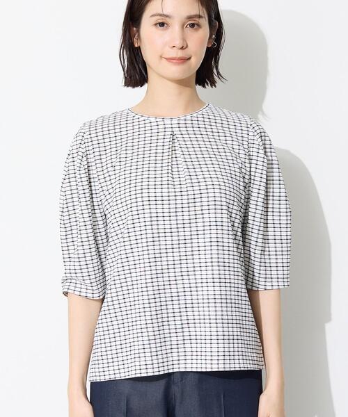 INDIVI（インディヴィ）の「【UVケア／吸汗速乾】チェック柄タックボリュームスリーブトップス（Tシャツ/カットソー・レディース・ブラック系1/ネイビー系1/ホワイト系2/スモーキーグリーン系2・38/19/15 /13/05/34）」の22枚目の写真