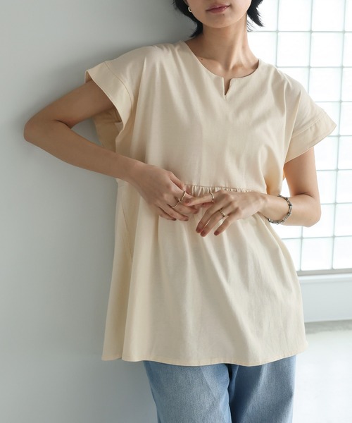 itto...（イット）の「綿100％切替フレアペプラムトップス（Tシャツ/カットソー・レディース・ブラック/アイボリー・M）」の4枚目の写真