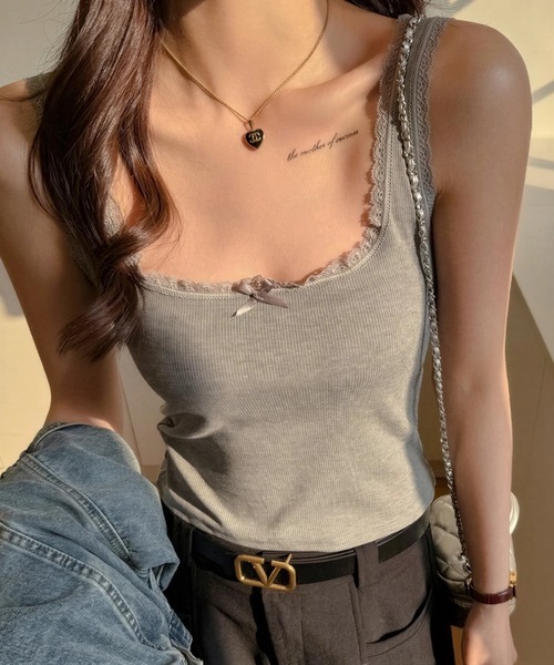 yuue' ( wear )(ユーイ)の「レース付きスクエアネックリブタンクトップ(タンクトップ・レディース・ホワイト/グレー/ブラック・FREE)」の1枚目の写真