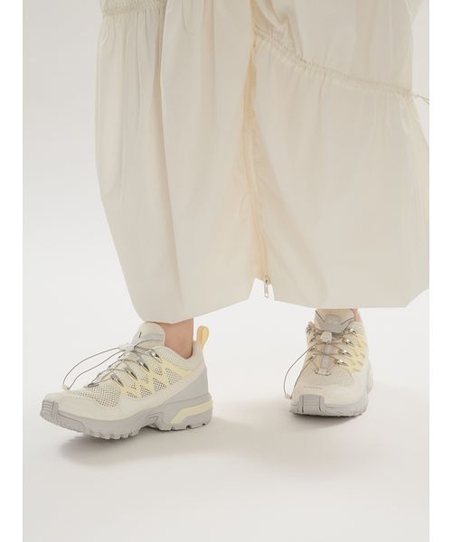 SALOMON(サロモン)の「【emmi×SALOMON】ACS+(スニーカー・レディース・アイボリー・24.5/24/23.5/23/25/28/27.5/26/25.5/28.5/27)」の14枚目の写真