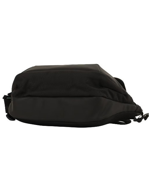 CHROME(クローム)の「【CHROME/クローム】 BOT FLAP SLING 5L NAUGHTIAM別注(ボディバッグ/ウエストポーチ・メンズ・ブラック・FREE)」の6枚目の写真